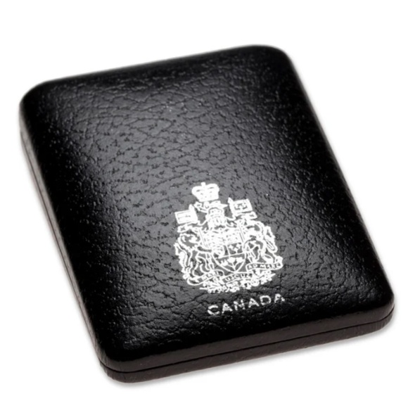 RCM 1977 Throne of the Senate Silver Dollar Coin - Picture 4 of 4